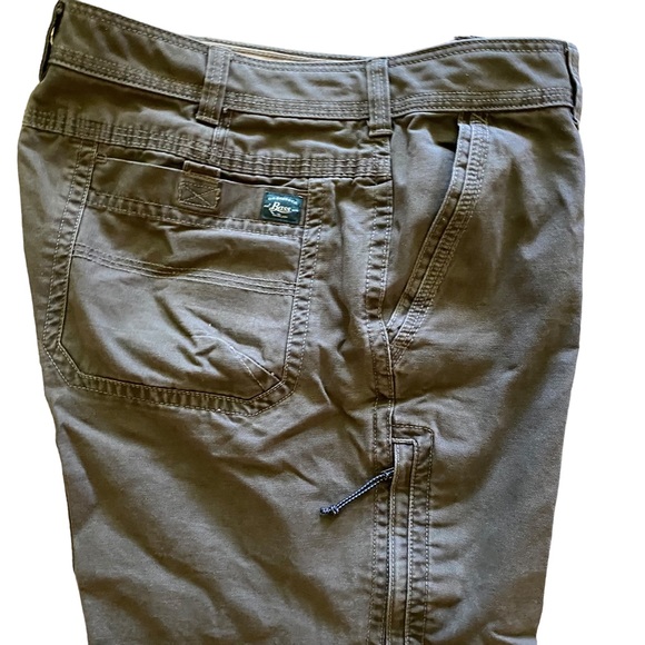 Bass Olive Men’s Canvas Terrain Flex Waist Cargo Pants EUC 40W x 32L - Picture 2 of 9